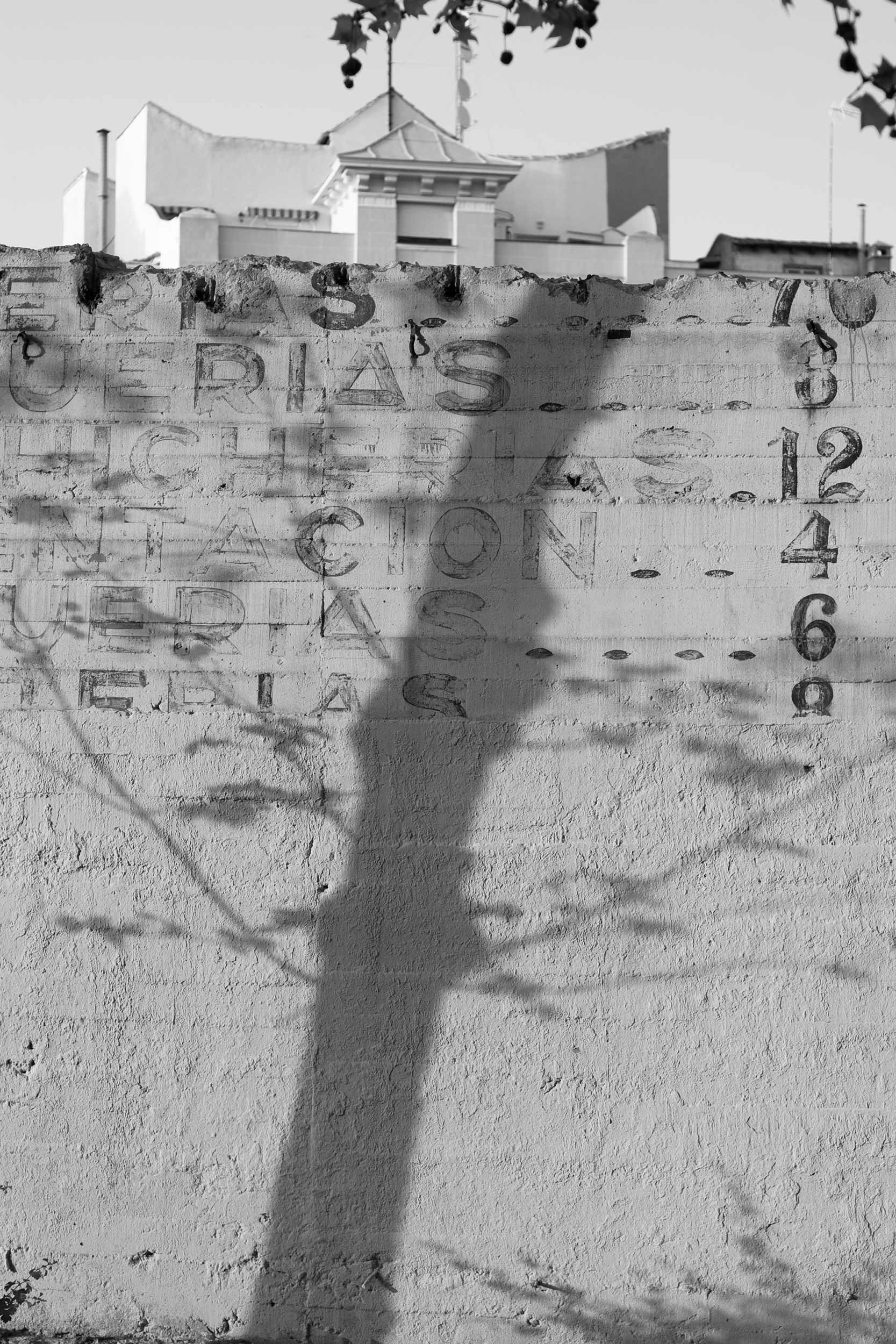 La Calle (1-of-6)